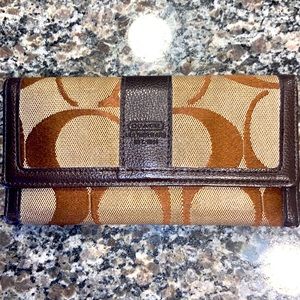 Coach wallet